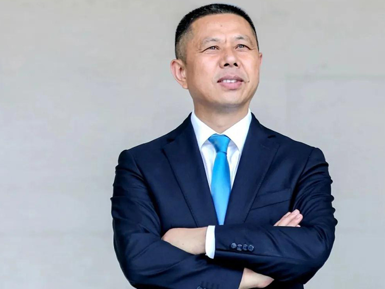 放弃去美国名校读博,走上创业之路,如今身家170亿(图1) 放弃去美国名校读博,走上创业之路,如今身家170亿(图1)